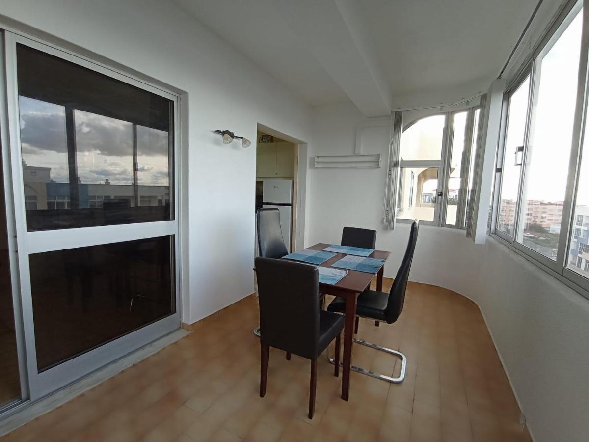 Love Shack Flat In Quarteira Center Exterior foto